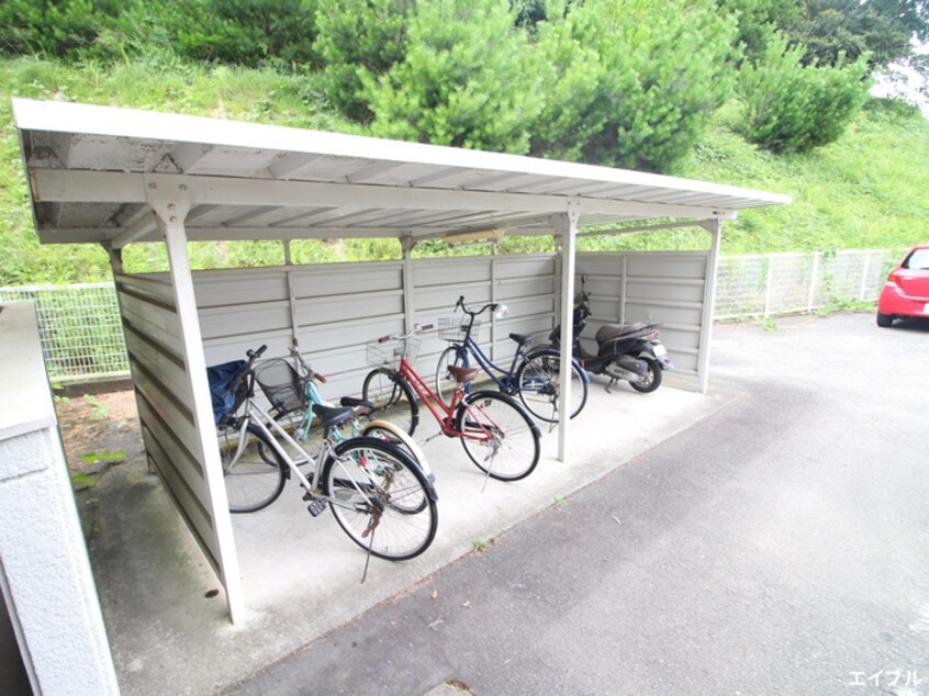 駐輪場 小西コーポ松ヶ丘
