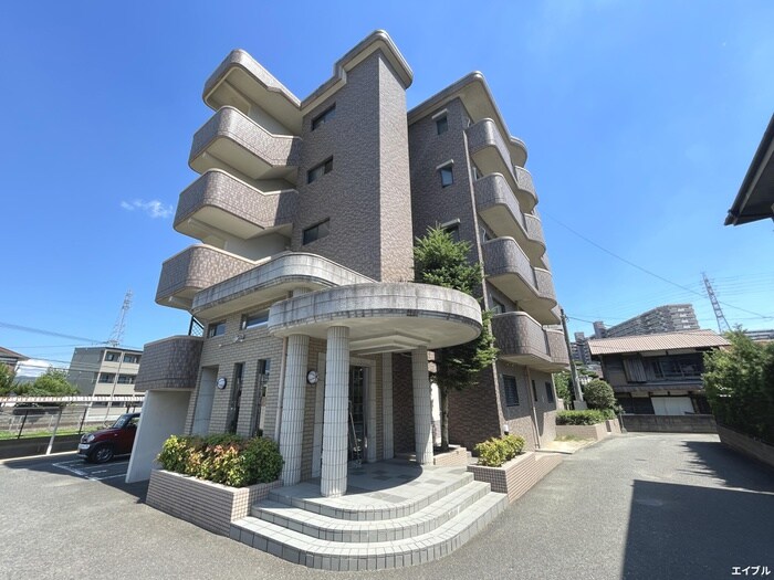 外観写真 フル－ル９８