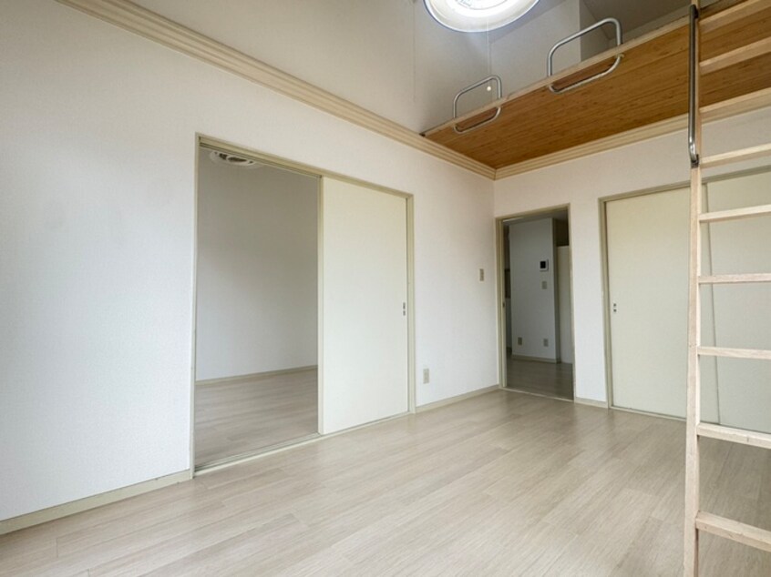 居室 ネクサス湯川新町