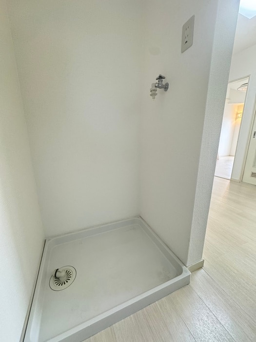 洗濯機置場 ネクサス湯川新町