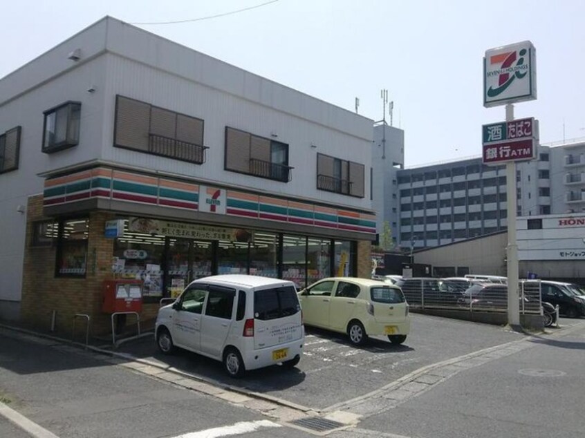小倉霧ヶ丘店(コンビニ)まで450m ネクサス湯川新町