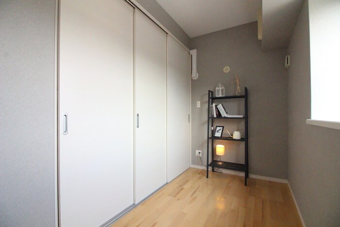 居室 フィオーレ武