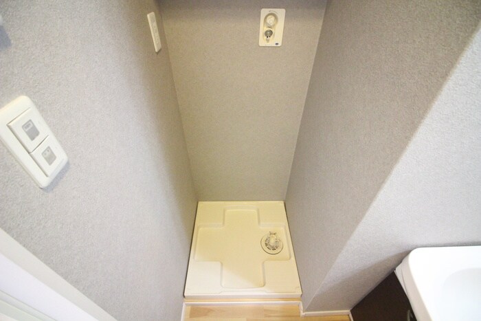 洗濯機置場 フィオーレ武