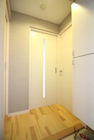 玄関 フィオーレ武