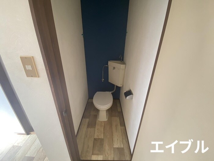 トイレ ﾌﾞﾙｰﾙｰﾌ