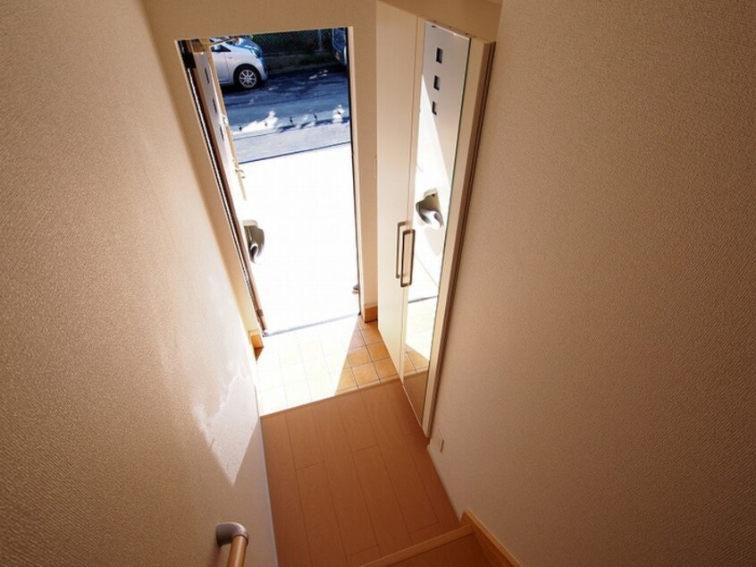 玄関 ヒルズ白浜Ⅰ