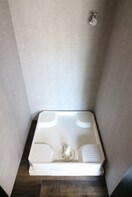 洗濯機置場 ペガサス　７