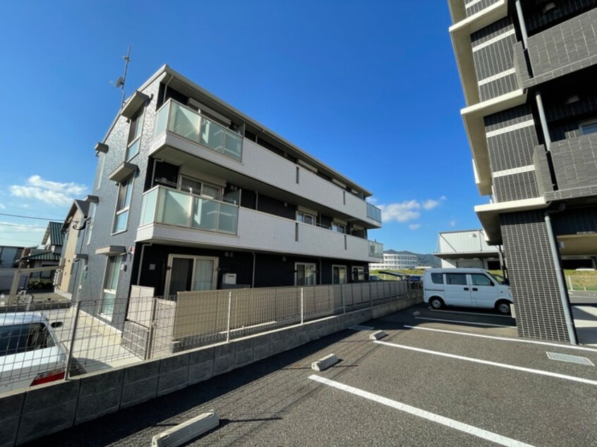 外観写真 ベルセゾンⅢ
