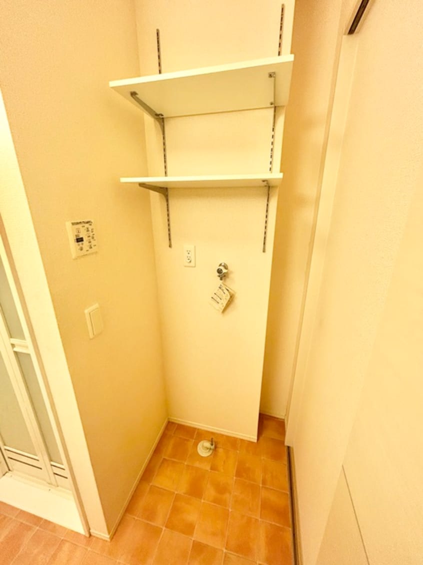 洗濯機置場 トレス中間壱番館