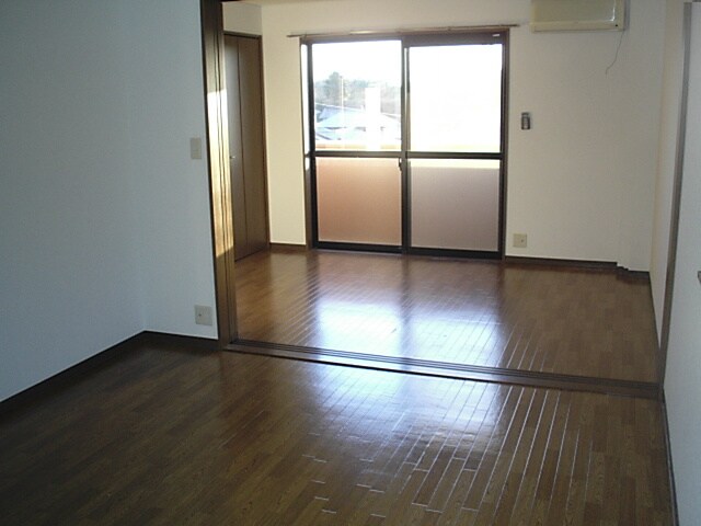 居室 フォンテーヌ二島