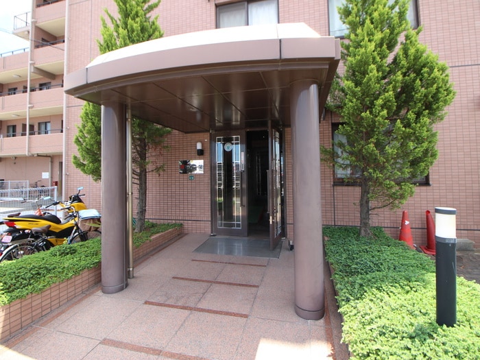 エントランス部分 マイナミハイツⅡ