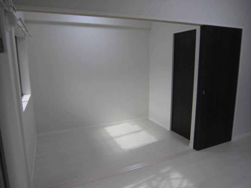 居室 ネストピア呉服町(802)