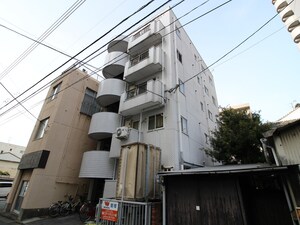 ピア１