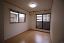 居室 セレーノ井尻