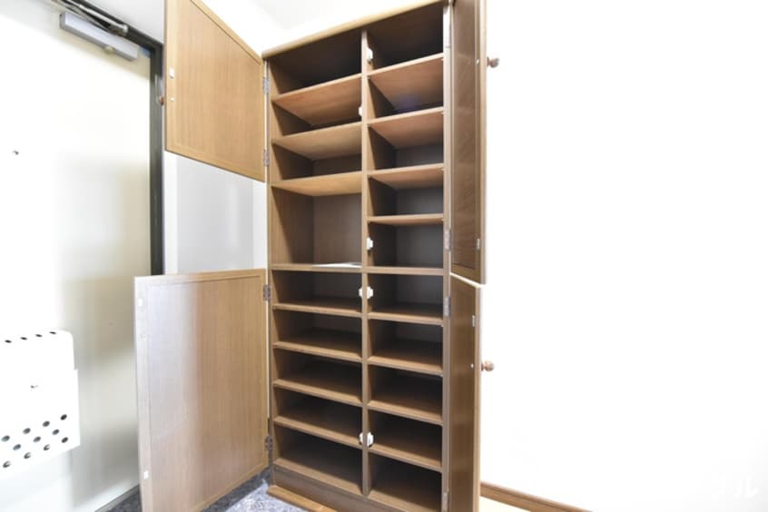 靴箱 センチュリー２１