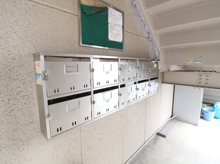 エントランス部分 アメニティ１