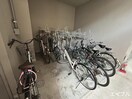 駐輪場 アブレスト野間