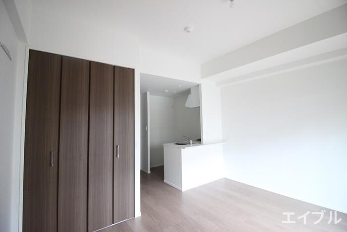 居室 ｴﾝｸﾚｽﾄﾍﾞｲ天神EAST（1302）