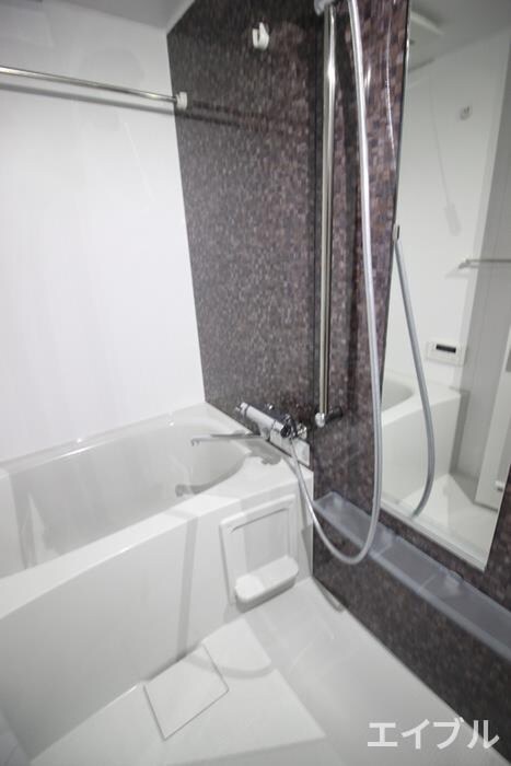 バス／シャワールーム等 ｴﾝｸﾚｽﾄﾍﾞｲ天神EAST（1302）