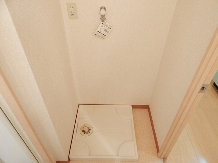 洗濯機置場 グランドゥ－ル緑ヶ丘