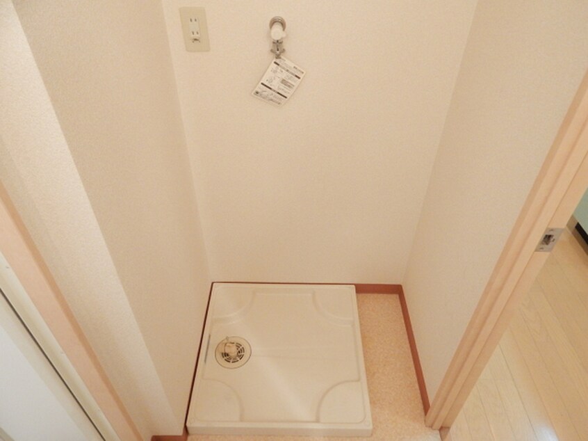 洗濯機置場 グランドゥ－ル緑ヶ丘