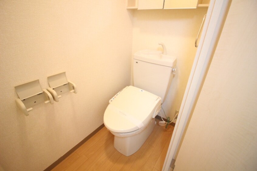 トイレ サクセスレインボ－