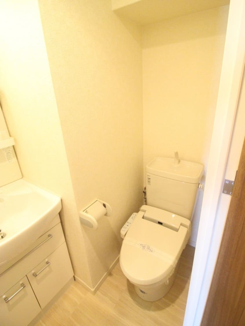 トイレ サヴォイザティファナ(1104)