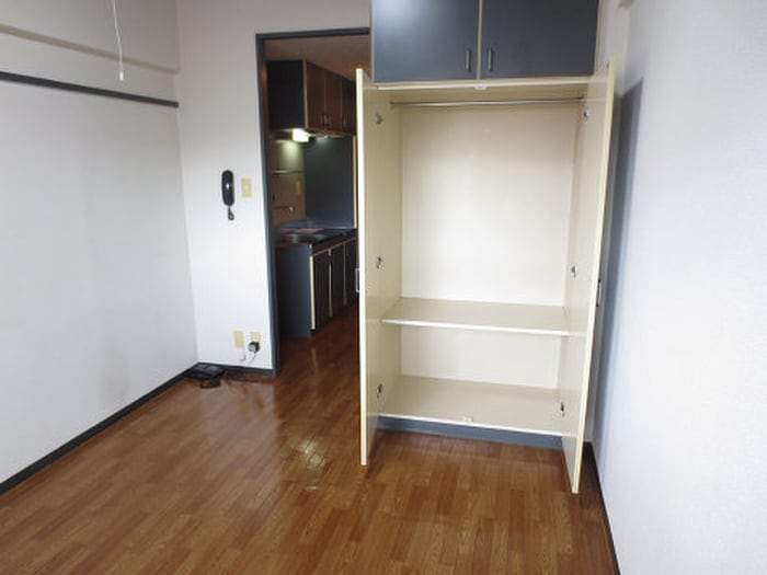 収納 Ｋ－２西小倉ビル