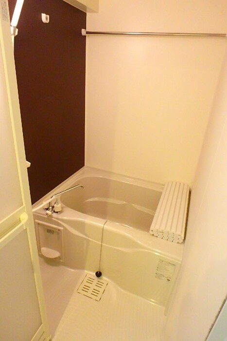 バス／シャワールーム等 LEGEND113