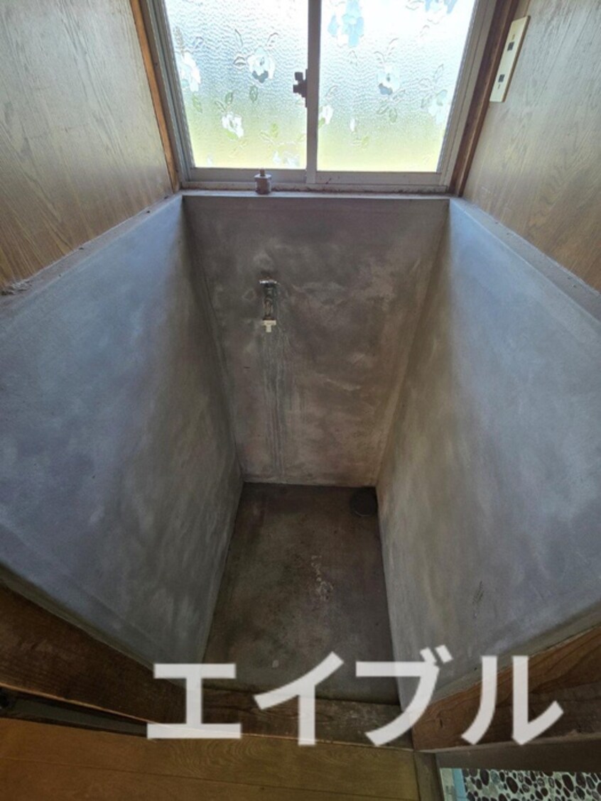 洗濯機置場 平松戸建A