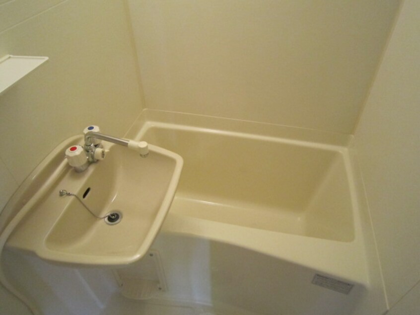 バス／シャワールーム等 クローバー・ハイツ