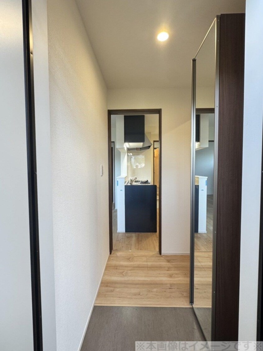 玄関 仮)MG　Crecia　