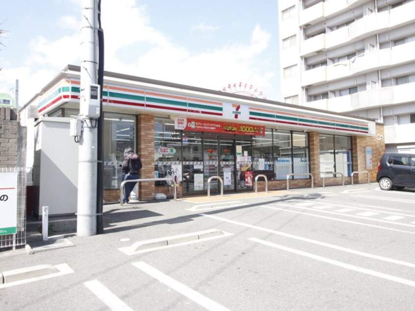 ｾﾌﾞﾝｲﾚﾌﾞﾝ小倉砂津一丁目店(コンビニ)まで200m ピュアライフ砂津ビル