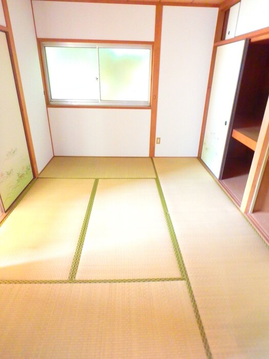 居室 ニューグレンジ猪熊