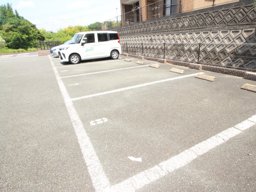 駐車場 メゾンドエスペランスⅢ