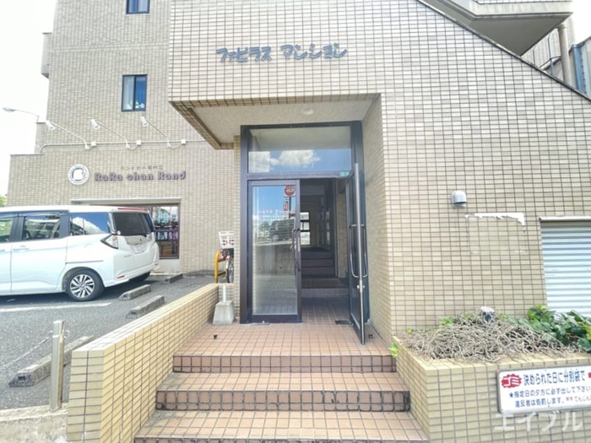 エントランス部分 ファビラスマンション