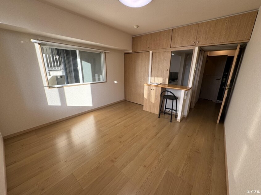 居室 エステ－トモア白金クロス