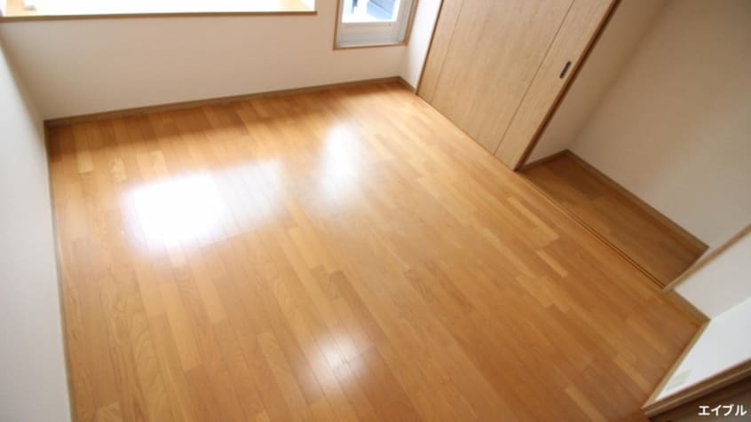 居室 エステ－トモア白金クロス