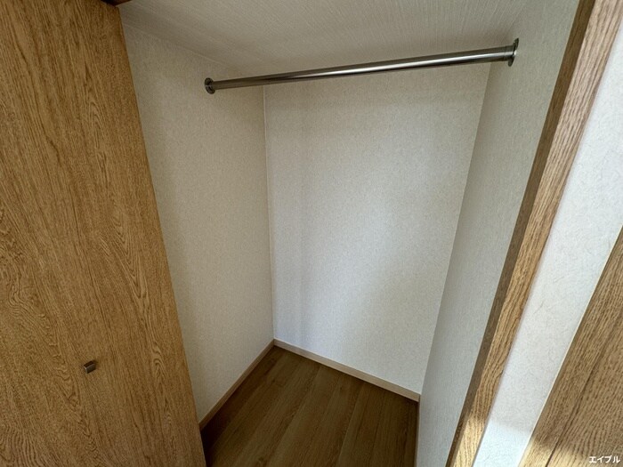 収納 エステ－トモア白金クロス