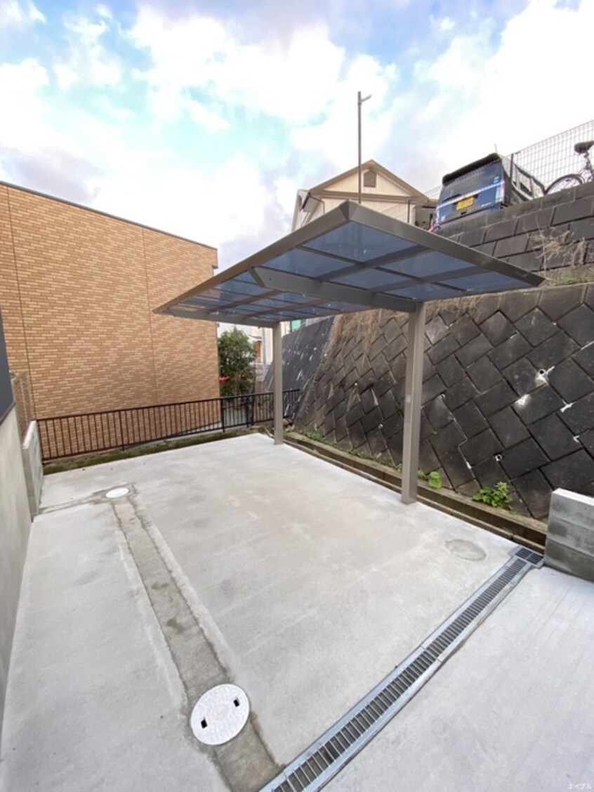 駐輪場 MAC　HAUS