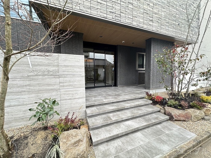 エントランス部分 ベレオ青葉