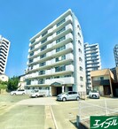 シャトレ和白丘の外観