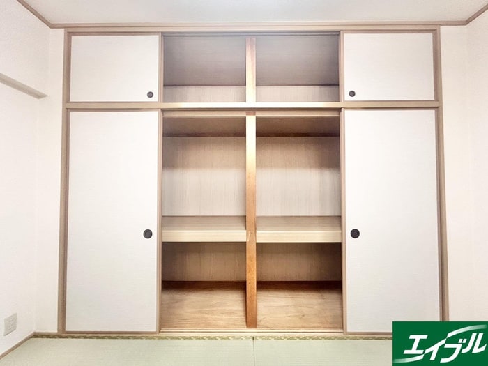 収納 シャトレ和白丘