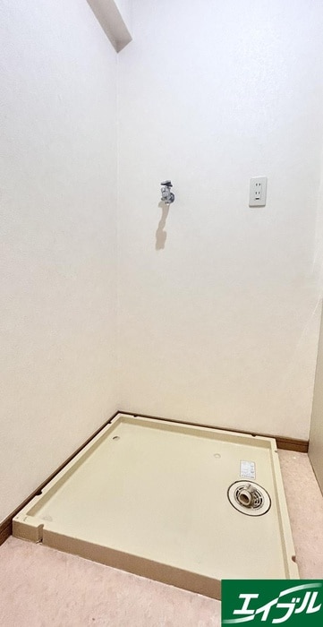 洗濯機置場 シャトレ和白丘