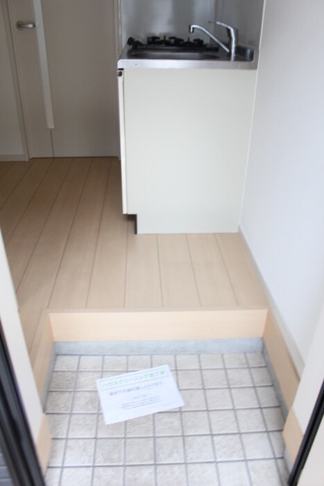 玄関 チェルカ－レ清水