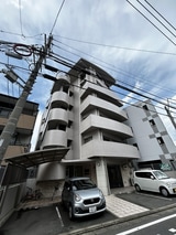 ル・クラ－ジュ箱崎