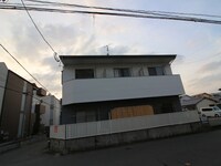 ライブリィー歯科大前