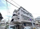 江崎ガーデンビルの外観