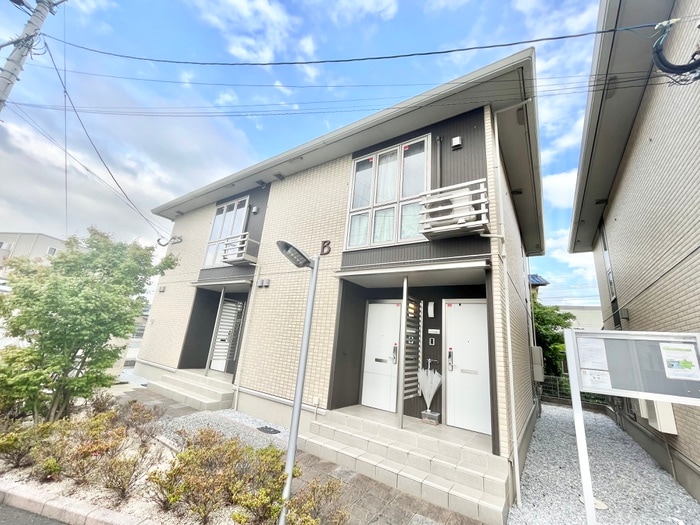 外観写真 ヴィルヌーブ相坂　Ｂ棟