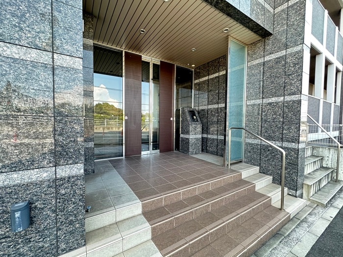 エントランス部分 アドヴァンスコート中井